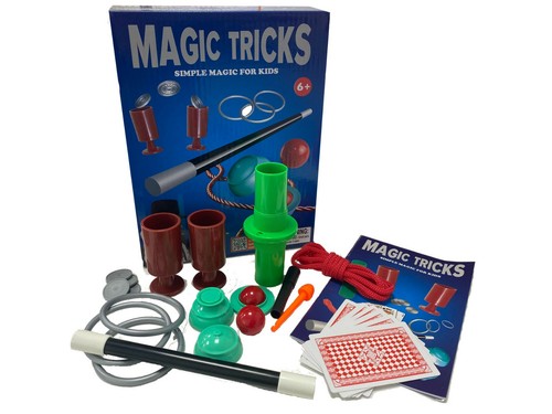Kids pretend play magic tricks - magic,