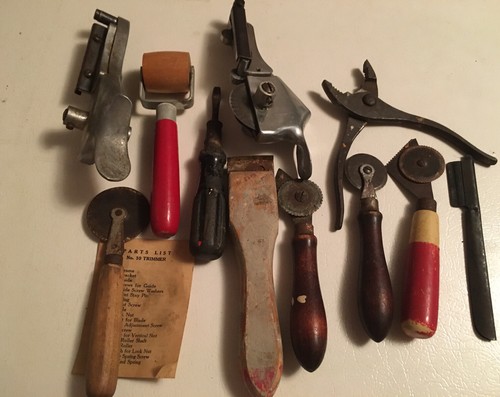 Lot items vintage wooden - vintage,