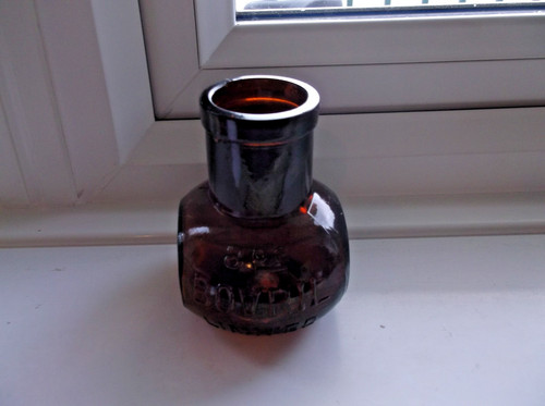 Brown 1910s 1920s - oz, bovril