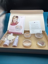 Vintage Sheer Cover Make Up