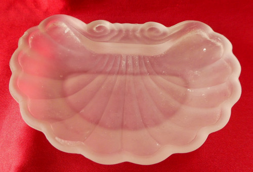 Vintage frosted glass shell - vintage,