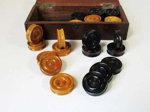 Antique backgammon draughts - backgammon-,
