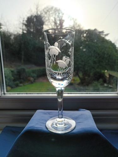 Stuart crystal cascade design - crystal,