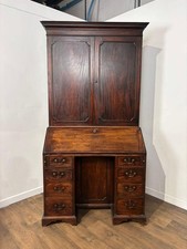Georgian Mahogany Kneehole
