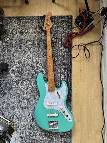 Squier 40th anniversary - squier,