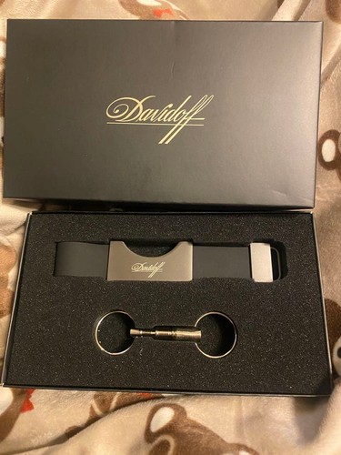 Davidoff cigar stand keychain - stand,