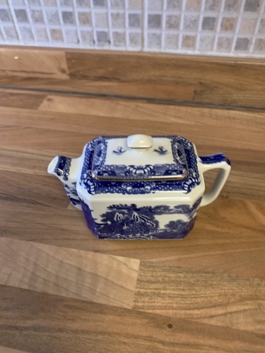Ringtons blue white - ringtons,,