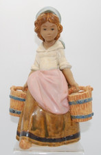 LLADRO 3512 'Girl with Two