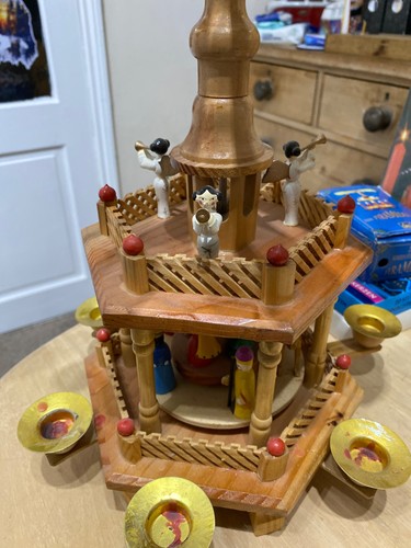 German 2tier nativity wood - 2tier,
