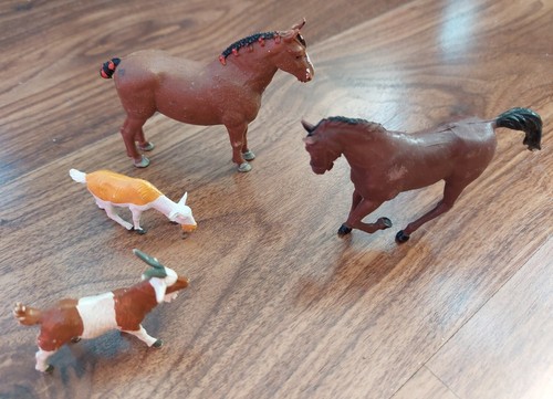 Britains farm animal - farm, standing