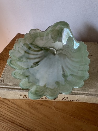 Vintage green swirl - vintage,
