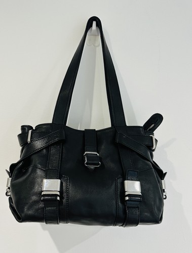Bennett london black - l., k.