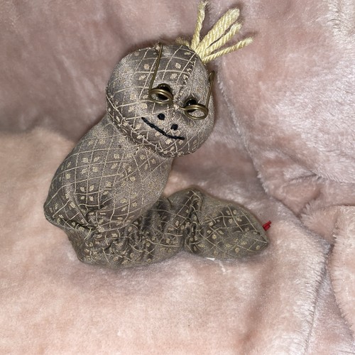 Dora designs paperweight - designs,