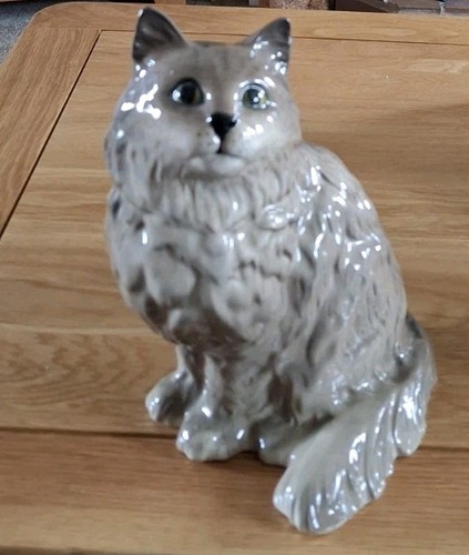 Royal doulton persian - doulton, cat