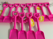 12 Childs spade - beach or