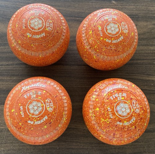 Henselite lawn bowls - lawn, of