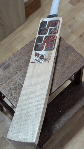 Phantom cricket bat - ss,