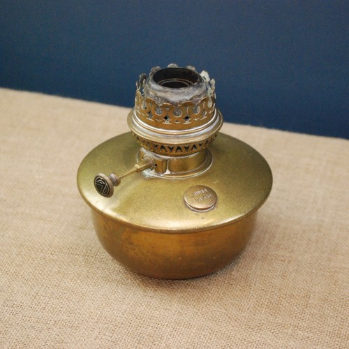 Antique vintage brass lampe - antique,
