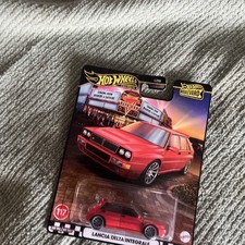 Hot Wheels Premium Boulevard