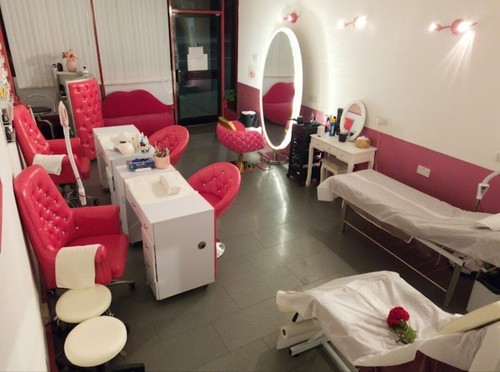 Used salon furnitures for - furnitures, sale