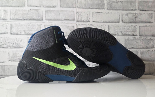 Brand new nike tawa - brand, wrestling