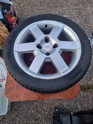 Ford xr3i alloy wheels with - alloy,