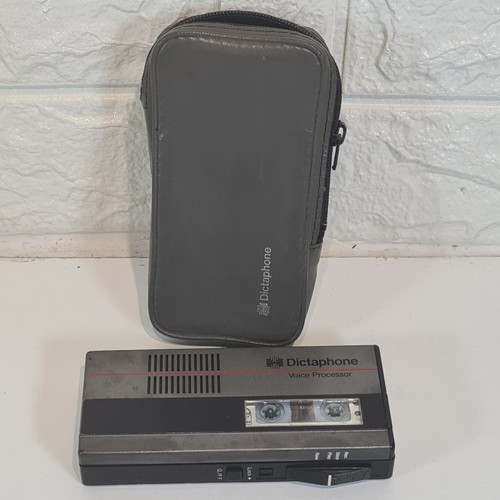Dictaphone model 1253 - dictaphone,
