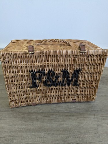 Wicker picnic hamper - wicker,