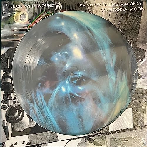 Nurse with wound brained - with,