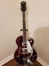 Gretsch G5420T Electromatic Classic Hollow Body Walnut Stain Electric Guitar