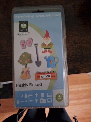 Cricut shapes cartridge - cricut, •