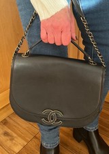 Chanel Coco Curve Messenger