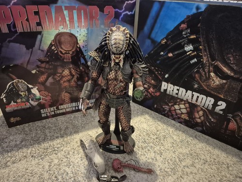 Hot toys predator - toys, 2