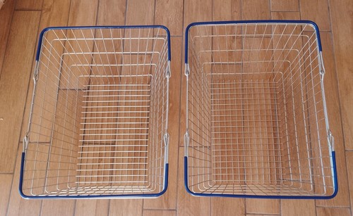 Wire shopping baskets - 2,