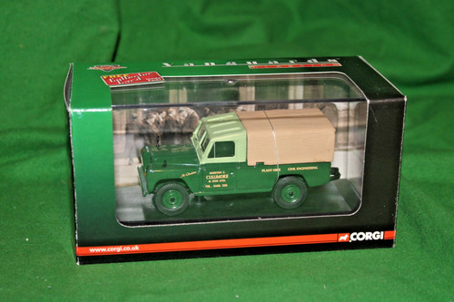 Corgi vanguards land - vanguards, rover