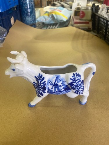 Vintage porcelain milk - vintage, jug/cow