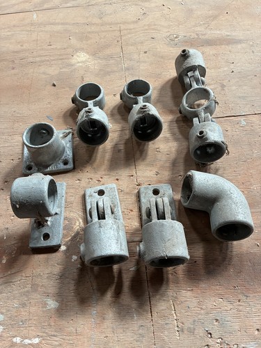 Assorted old stock key - 8,