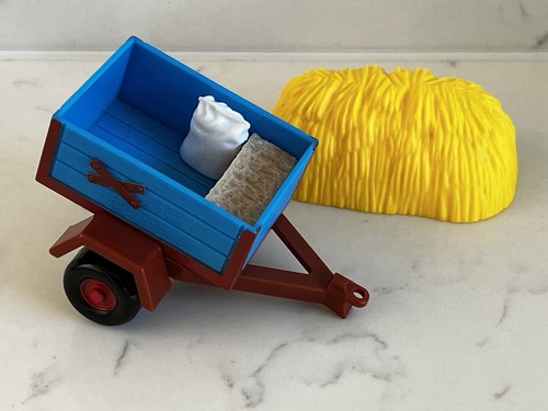 Corgi little red tractor - little,