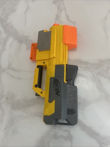Nerf strike elite - nerf, n