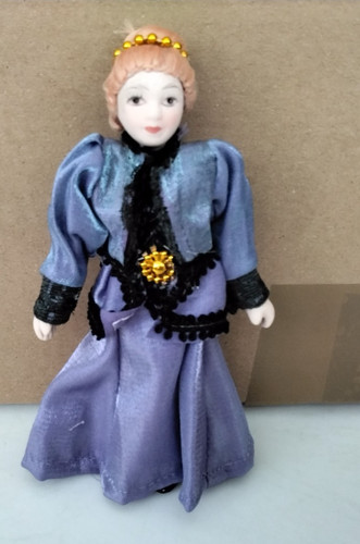 Dolls house emporium lady - dolls,