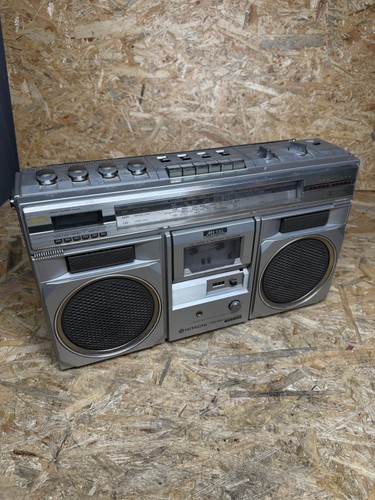 Hitachi trk 8300e portable - hitachi,