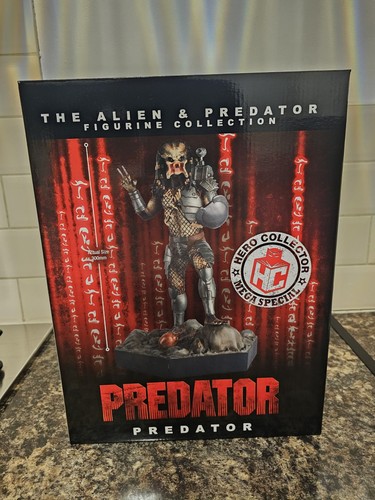 Eaglemoss alien and - alien, predator
