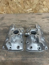 SUZUKI RG500 cylinder heads