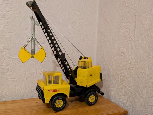 Vintage tonka trucks - tonka, mighty