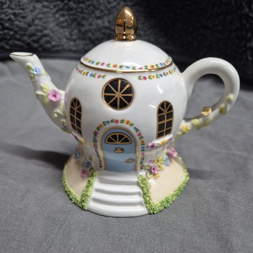 Vintage 2000 coalport - vintage,