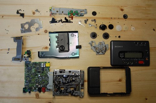 Sony tcd dat recorder - sony,