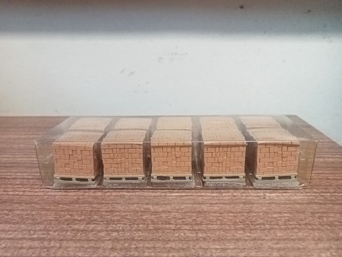 Corgi modern truck heavy - modern,