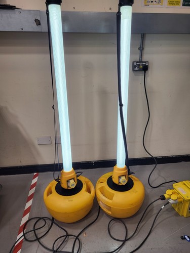 Defender 110v uplight with - ,