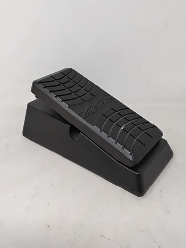 Zoom expression pedal - zoom,