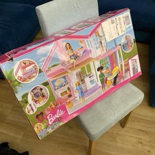 Barbie Dolls House BOXED 